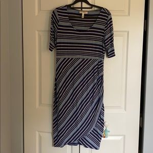 Jessica Simpson maternity dress